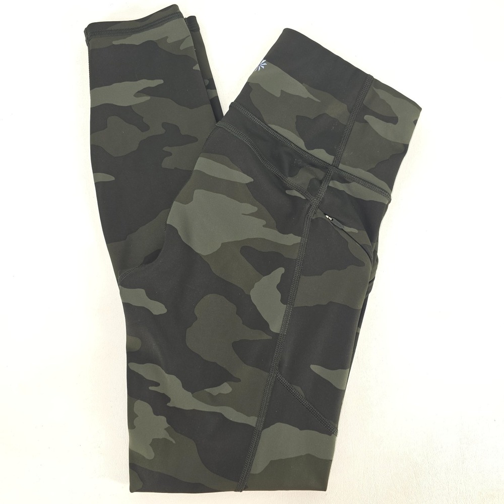 Athleta Camo Contender XS 7/8 Tight Leggings Camouflage Activewear Athleisure